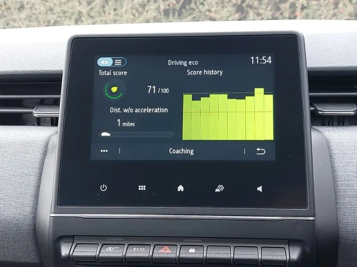 2024-renault-clio-10-tce-evolution-big-12