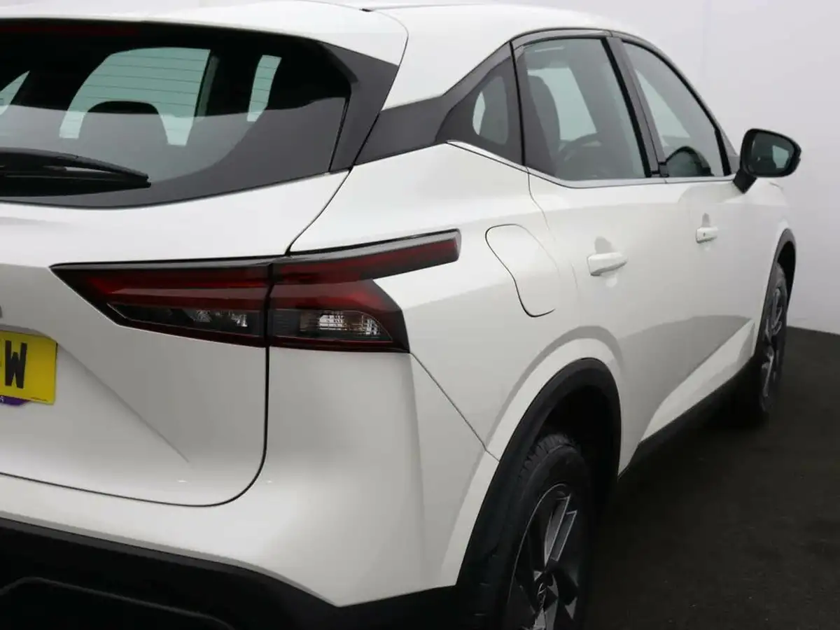 2021-nissan-qashqai-13-dig-t-acenta-premium-140ps-big-50