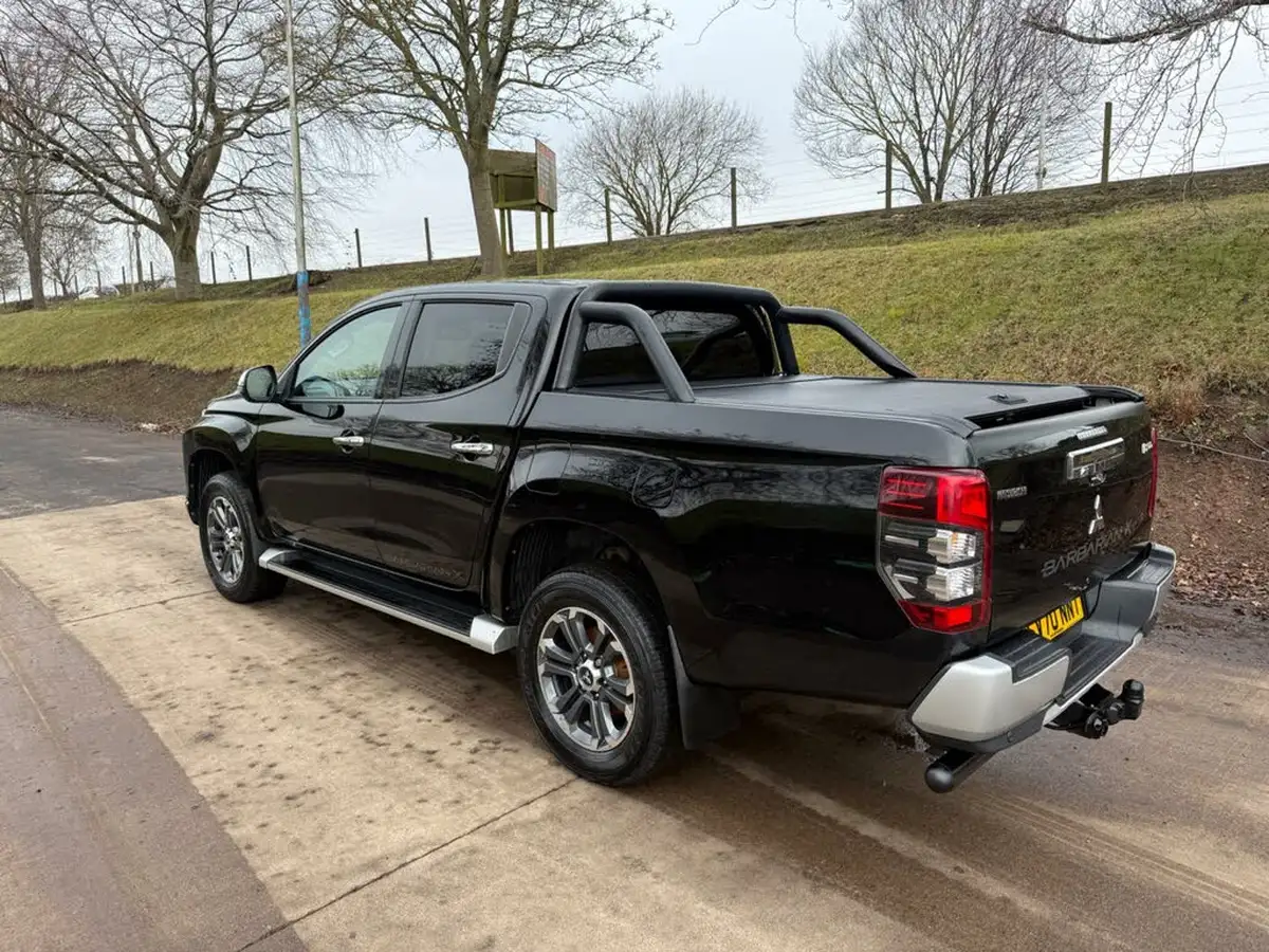 2020-mitsubishi-l200-22di-d-barbarian-x-big-3