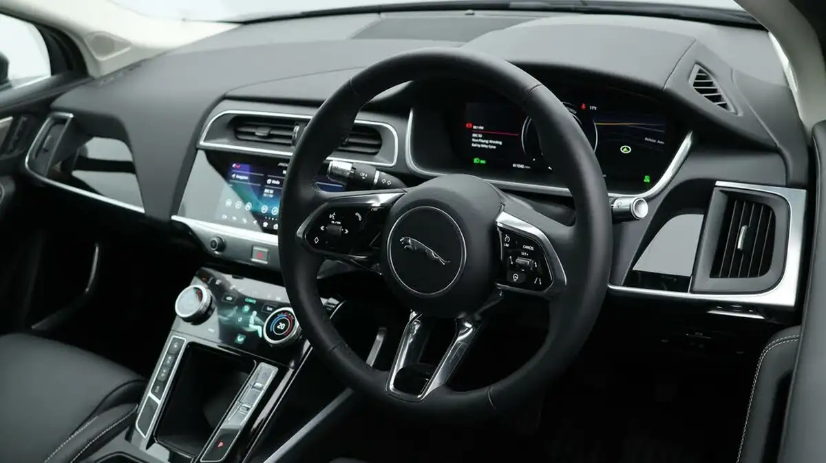 2019-jaguar-i-pace-ev400-hse-big-9