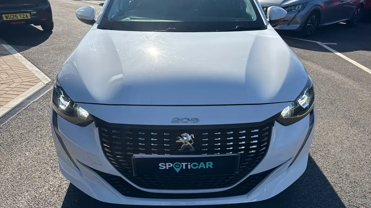 2020-peugeot-208-12-puretech-allure-100bhp-eat8-big-17