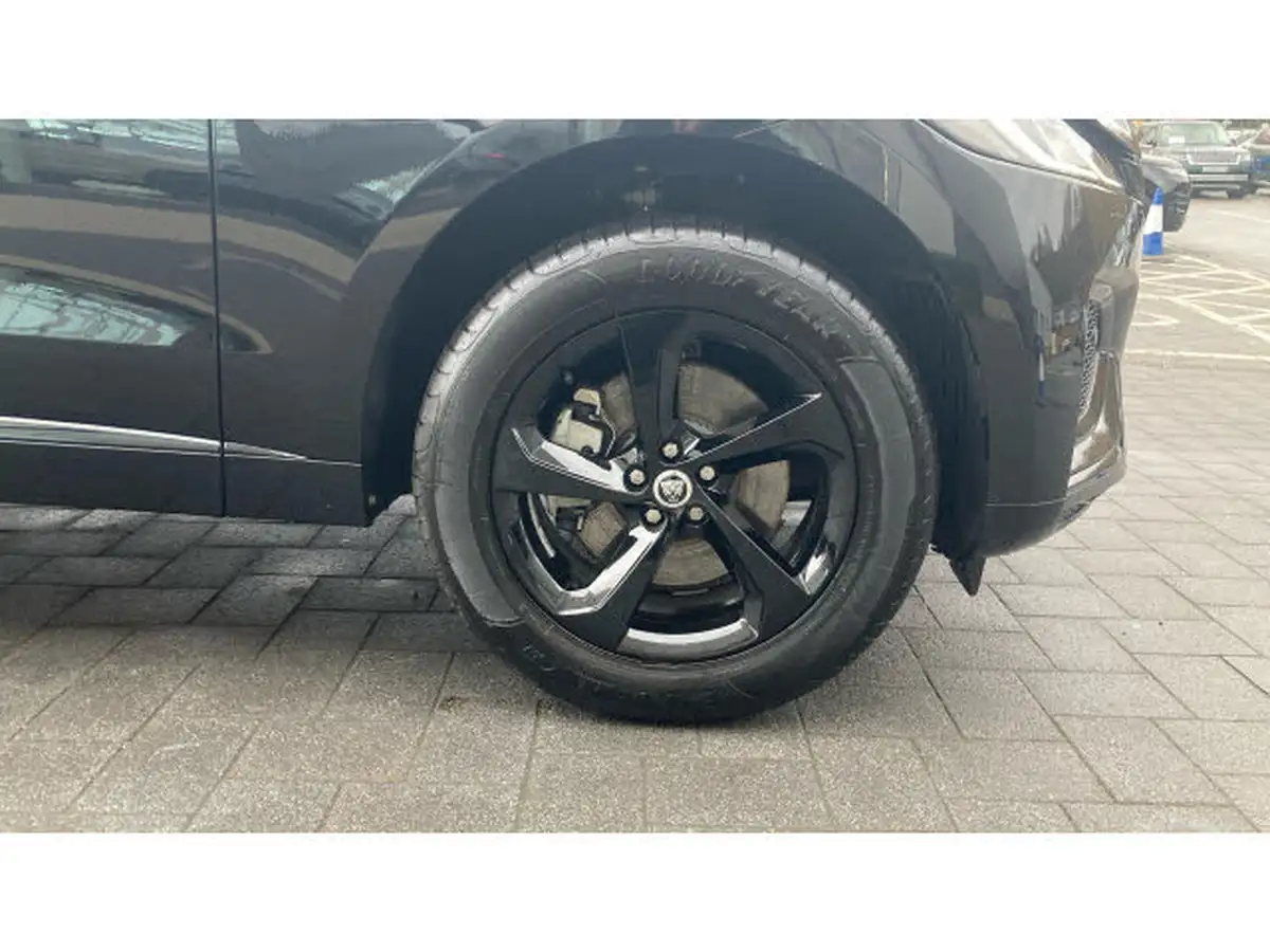 2024-jaguar-f-pace-20-d200-r-dynamic-s-big-7