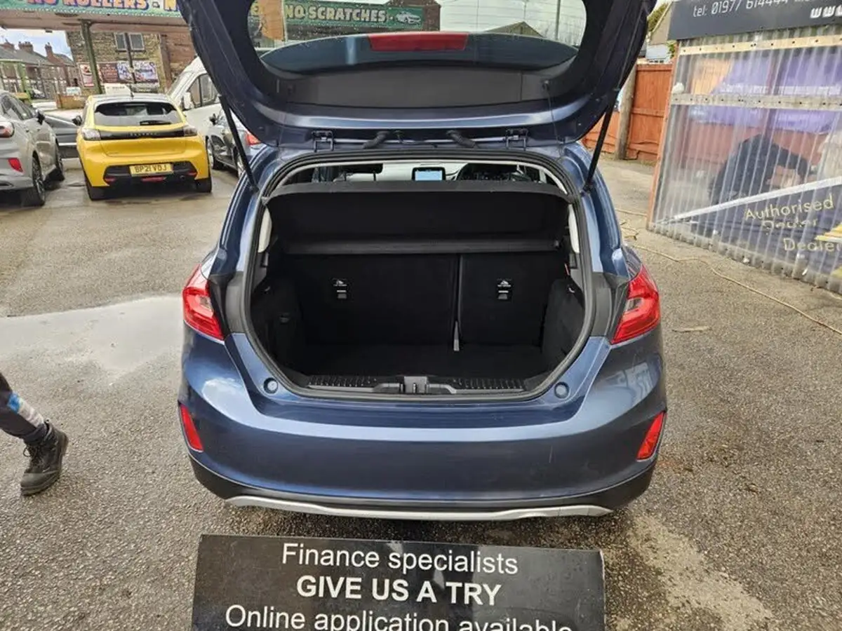 2019-ford-fiesta-10t-active-1-100ps-auto-big-11