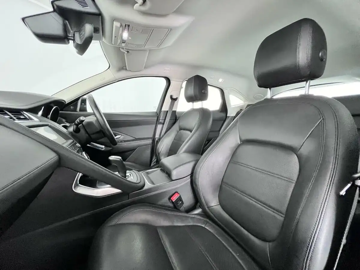 2018-jaguar-e-pace-20-i4-s-big-15