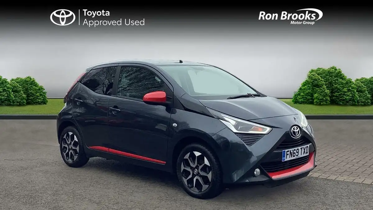 2019-toyota-aygo-10-vvt-i-x-trend-big-0