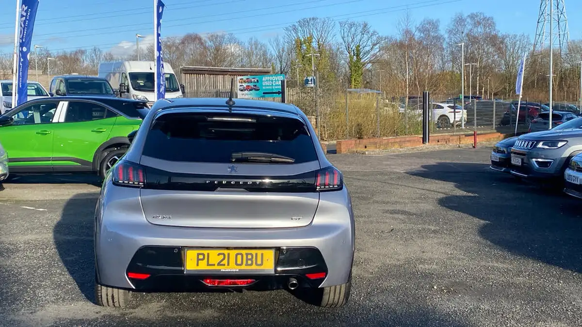 2021-peugeot-208-12-puretech-gt-premium-100bhp-big-8