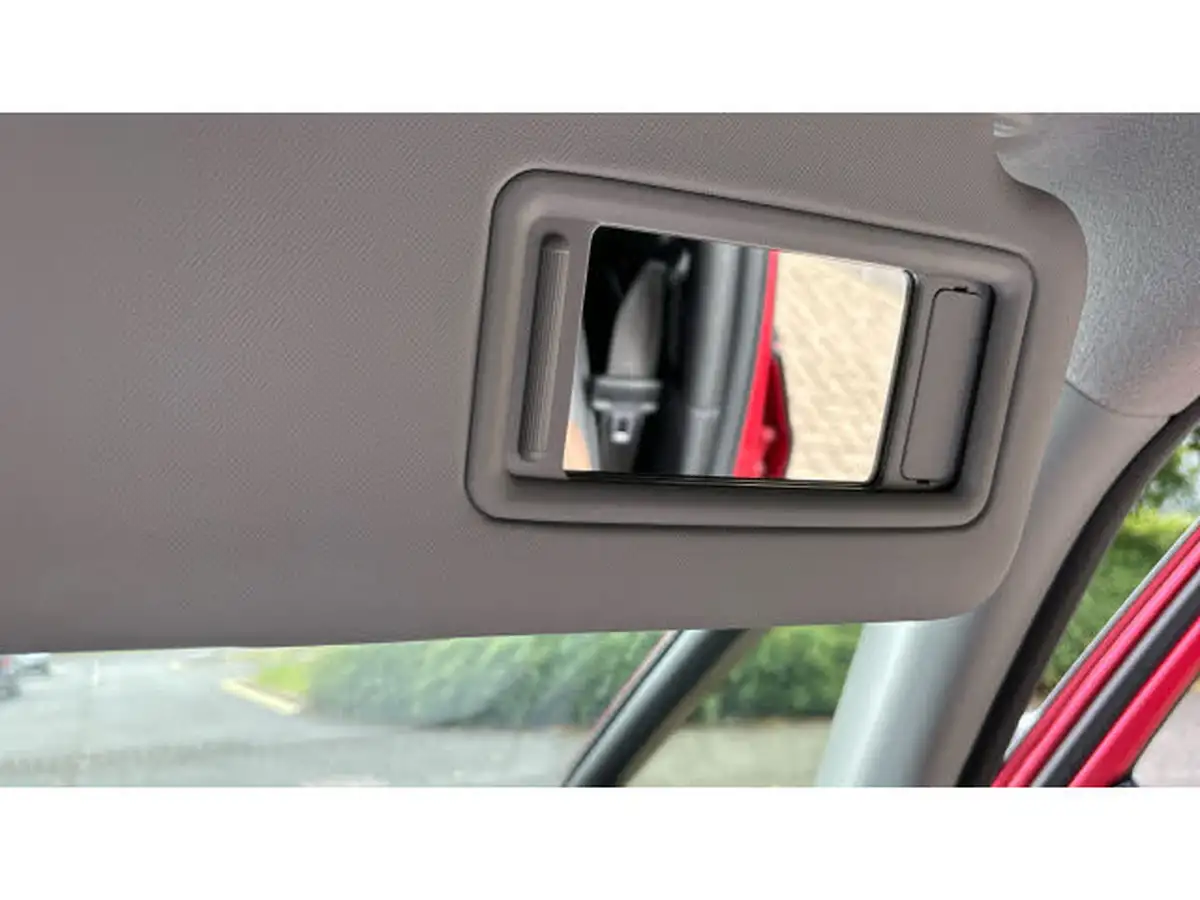 2020-honda-jazz-15-i-mmd-ex-big-39