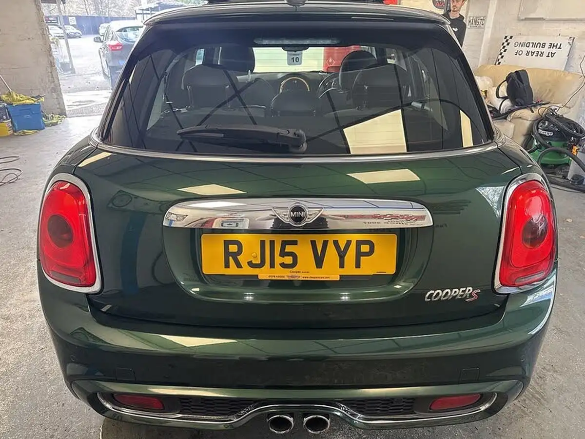 2015-mini-cooper-20-cooper-s-5d-sport-auto-big-5