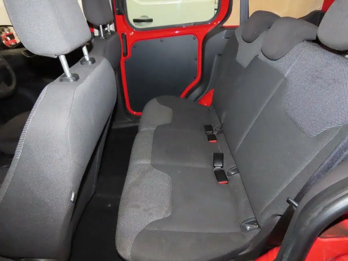 2019-ford-transit-courier-15tdci-base-75pseu6dt-kombi-big-5