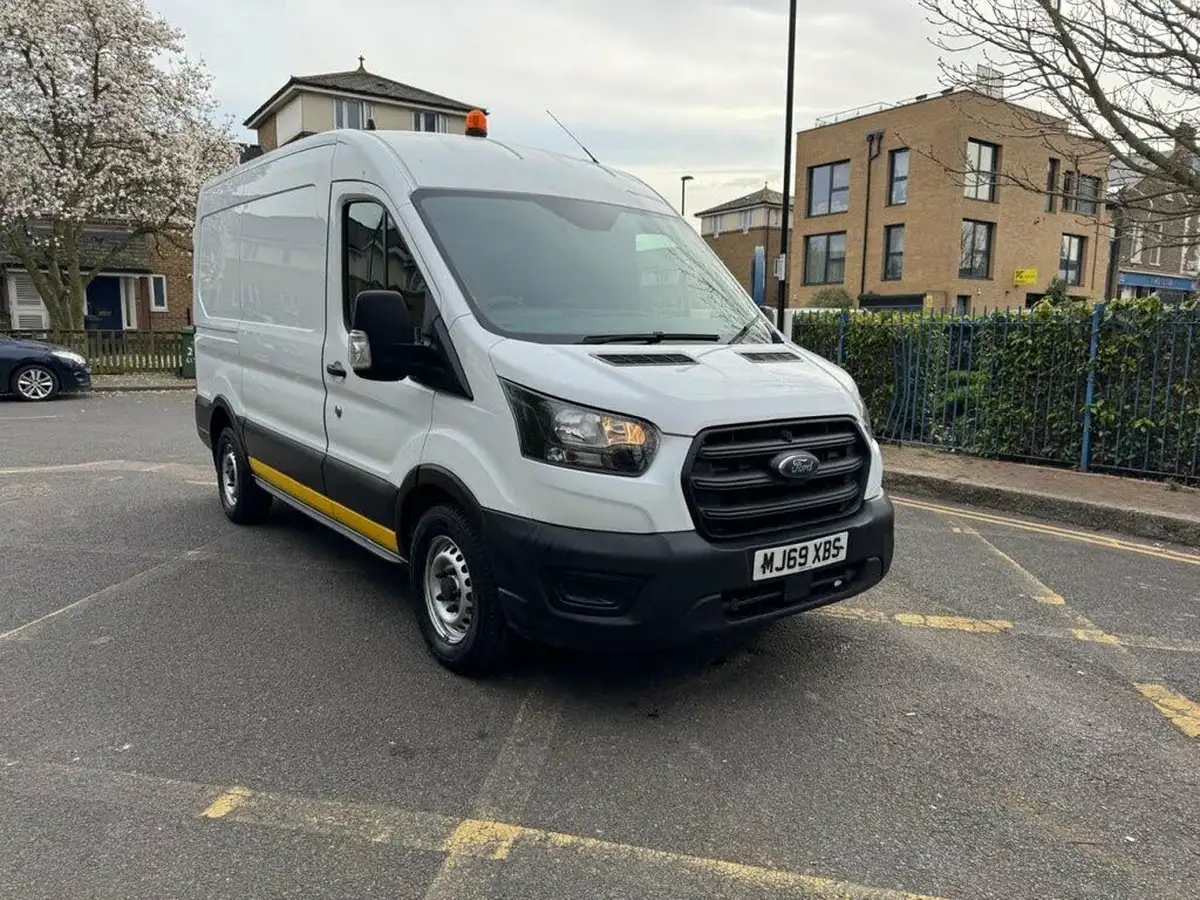 2020-ford-transit-20tdci-350-l2h2-leader-130pseu6dt-panel-van-auto-big-1