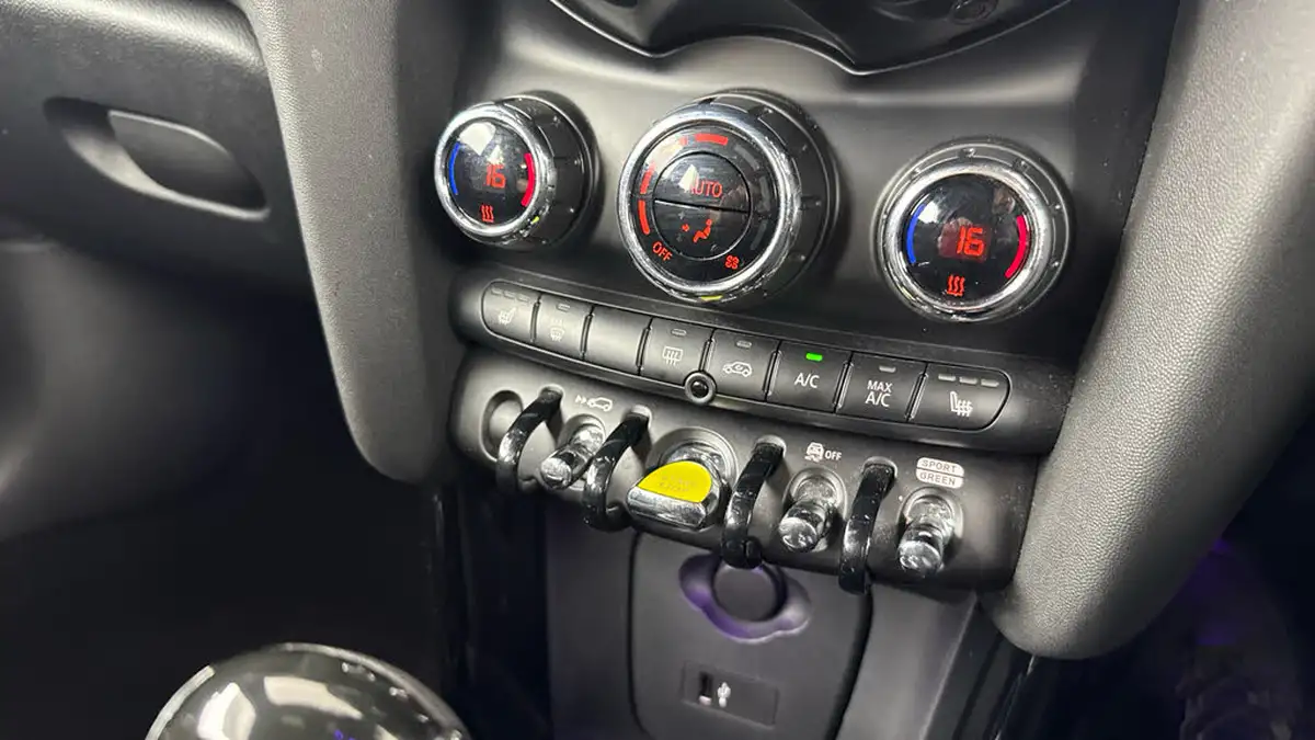 2021-mini-cooper-e-cooper-s-2-big-18