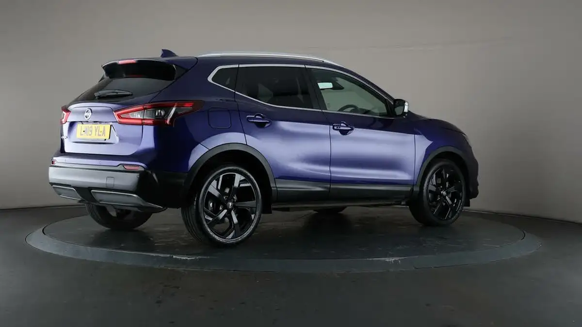 2019-nissan-qashqai-13-dig-t-tekna-160ps-dct-big-65