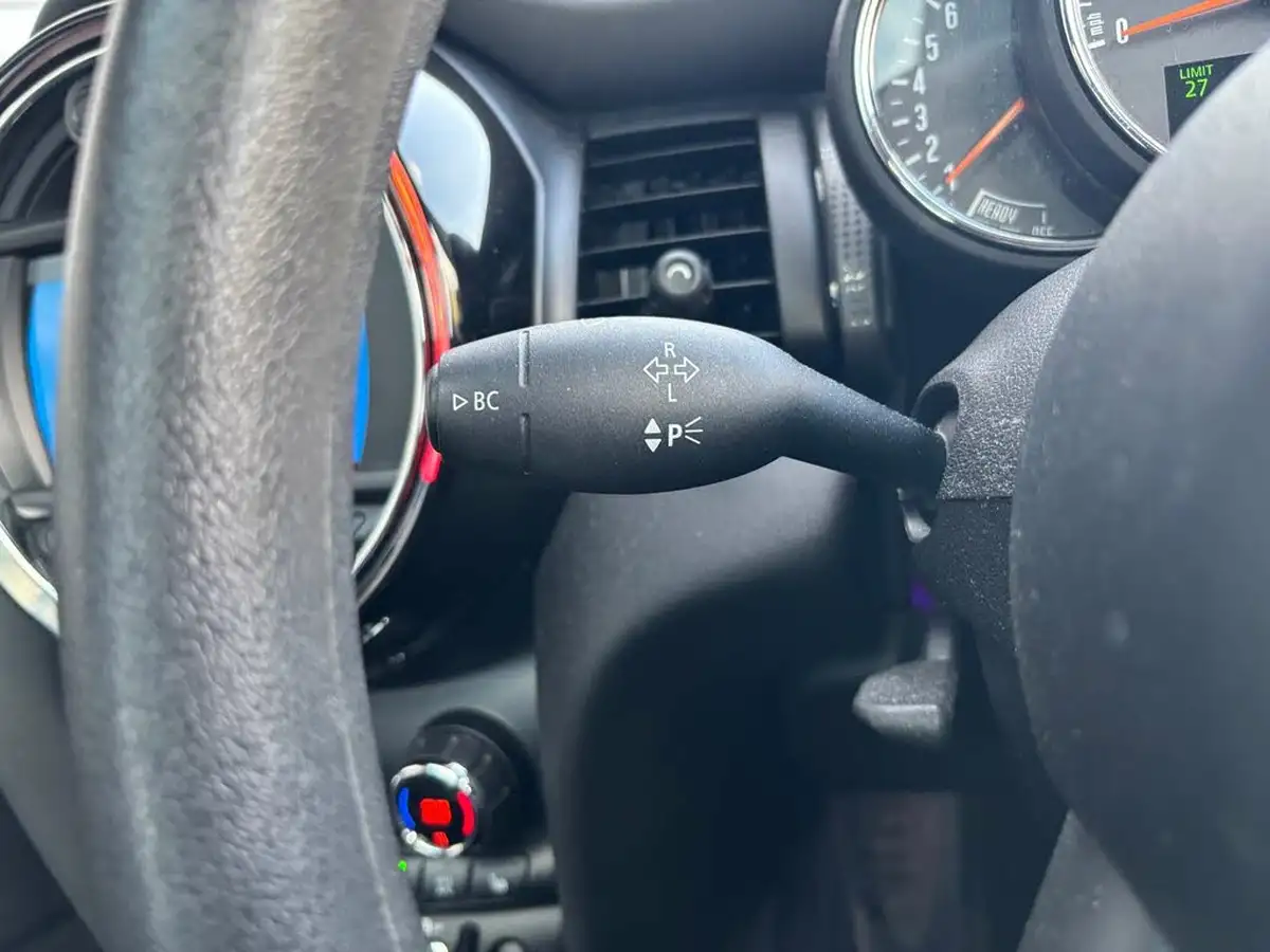2019-mini-cooper-15-cooper-classic-hatchback-3d-auto-big-15