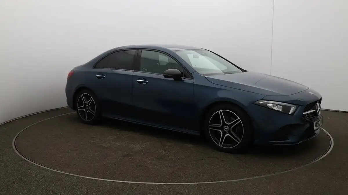 2022-mercedes-benz-a-class-13-a200-amg-line-premium-saloon-4d-big-38