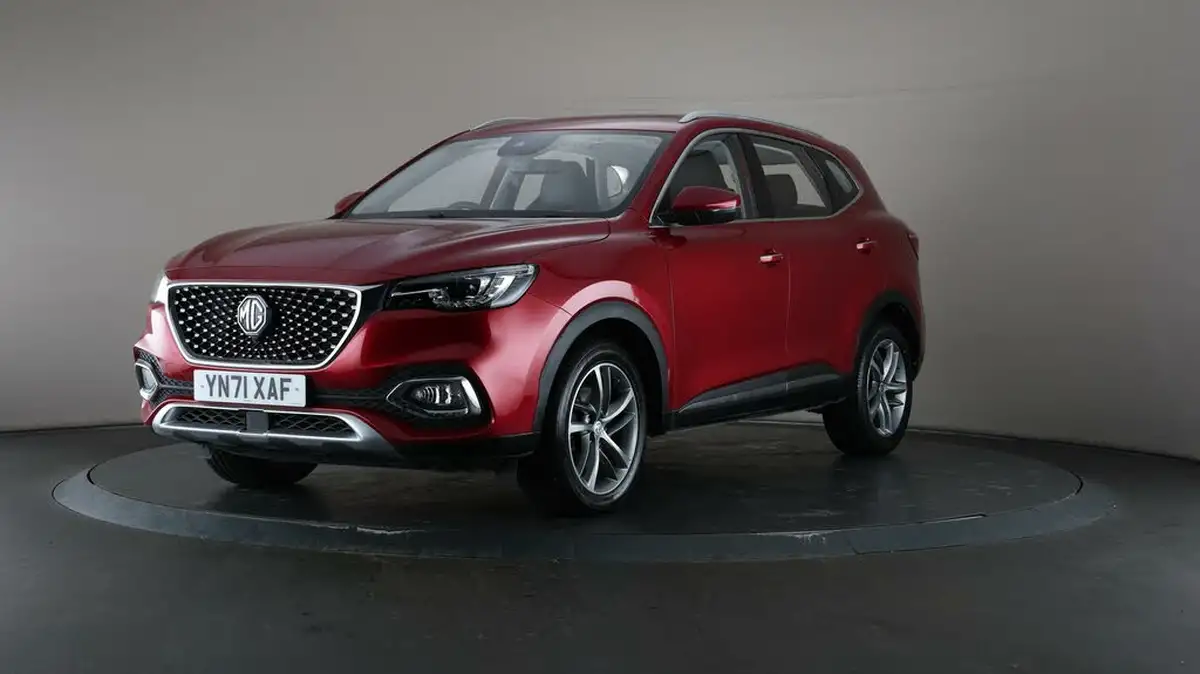 2021-mg-hs-15t-gdi-exclusive-162ps-big-42