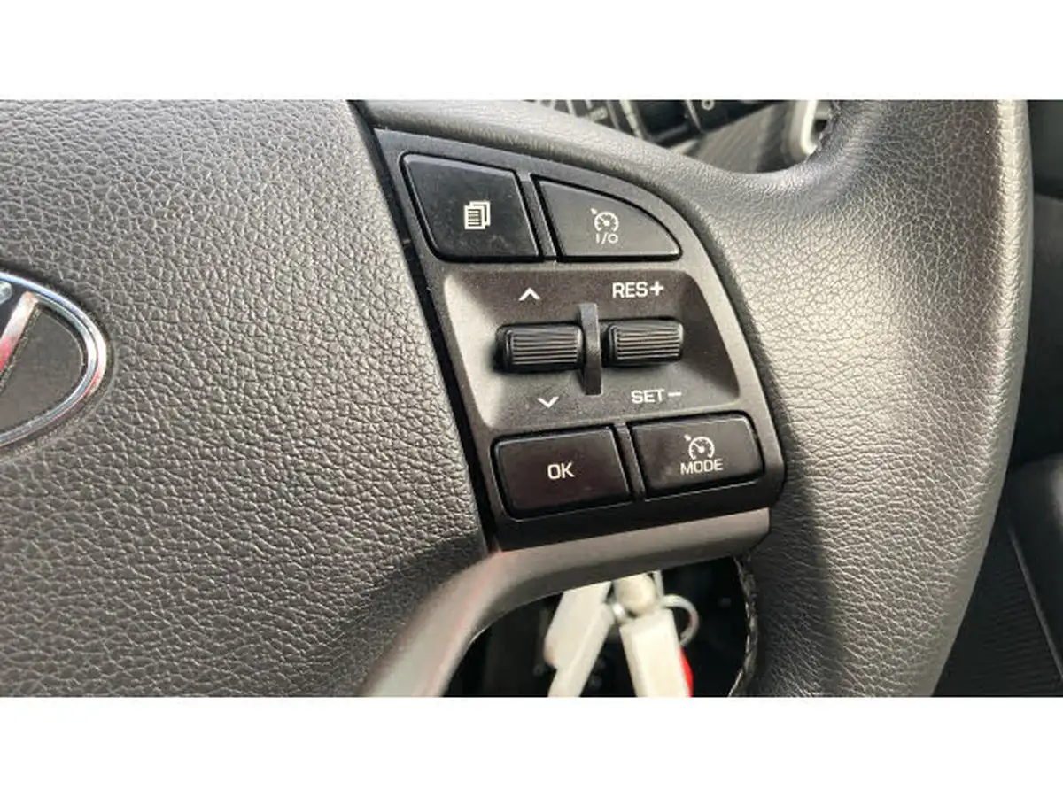 2019-hyundai-tucson-16-gdi-se-nav-big-17