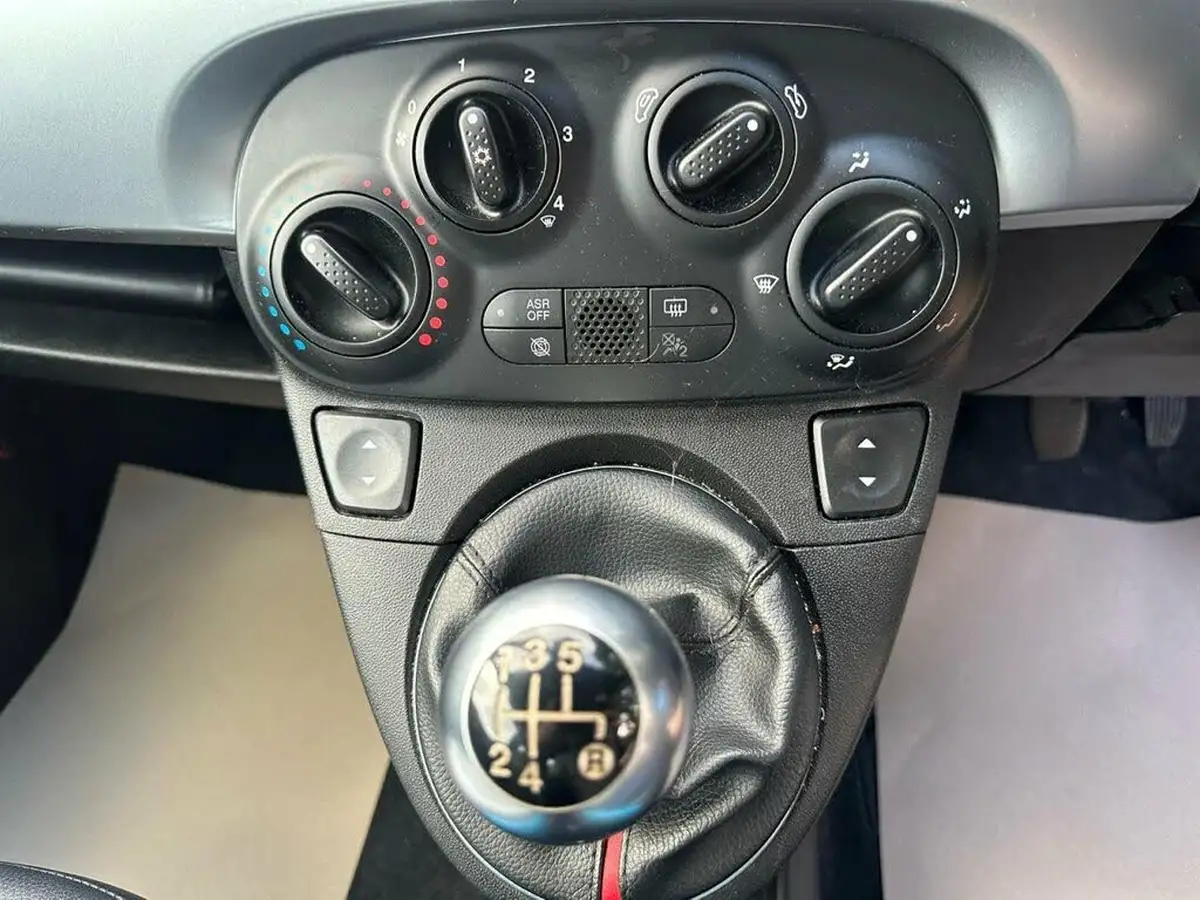 2014-fiat-500-12-s-big-12