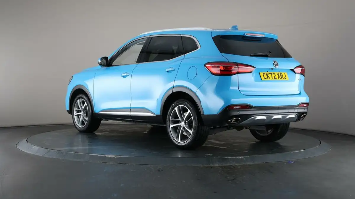 2022-mg-hs-15t-gdi-exclusive-162ps-big-72