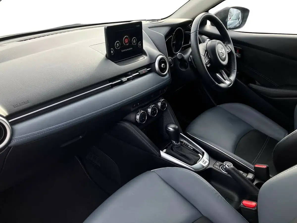 2022-mazda-mazda2-15-skyactiv-g-gt-sport-big-13