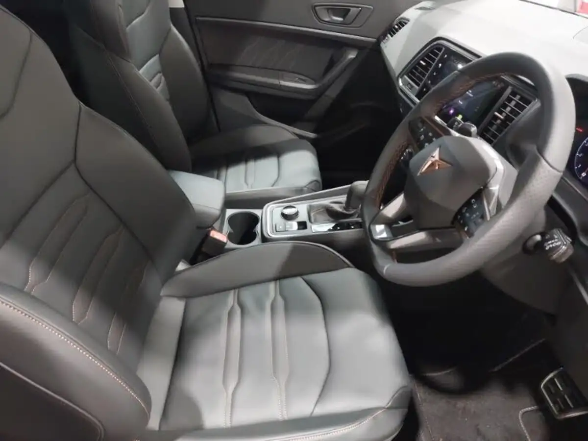 2024-cupra-ateca-15-ecotsi-v2-big-18