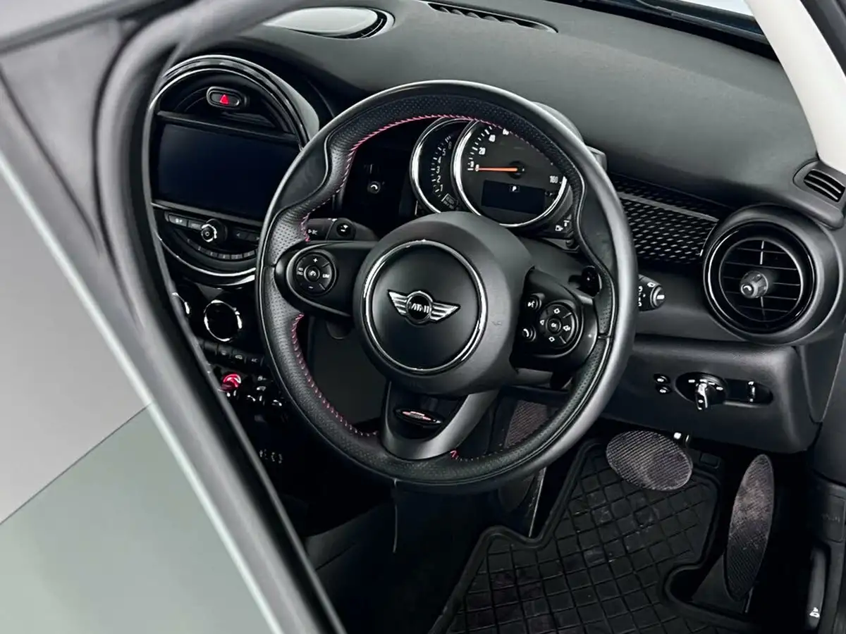 2017-mini-cooper-20-cooper-s-ss-hatchback-3d-sport-auto-big-21