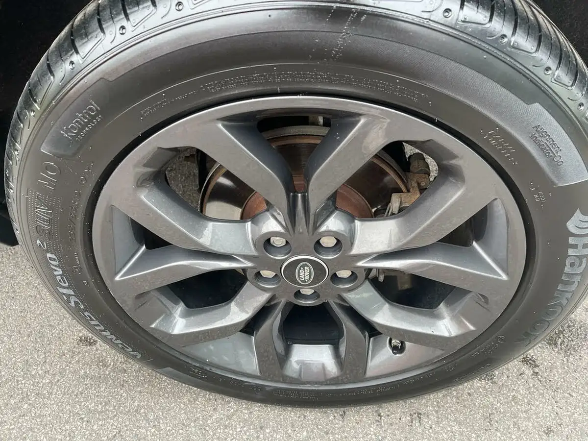 2018-land-rover-discovery-sport-20td4-landmark-big-33