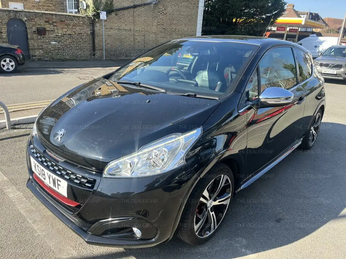 2018-peugeot-208-16-thp-gti-prestige-big-11