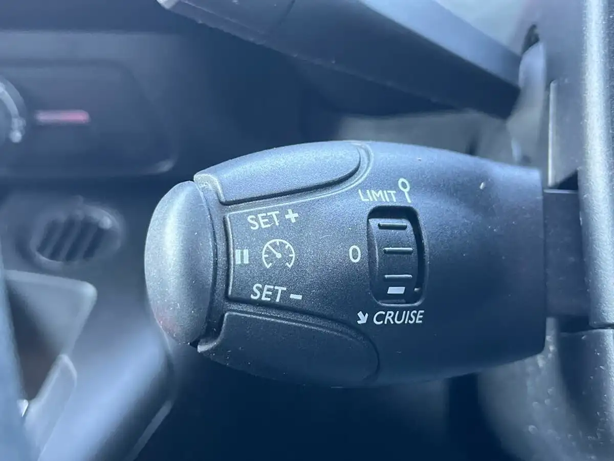 2021-citroen-berlingo-15bluehdi-1000-driver-100pseu6dt-e-ss-big-24