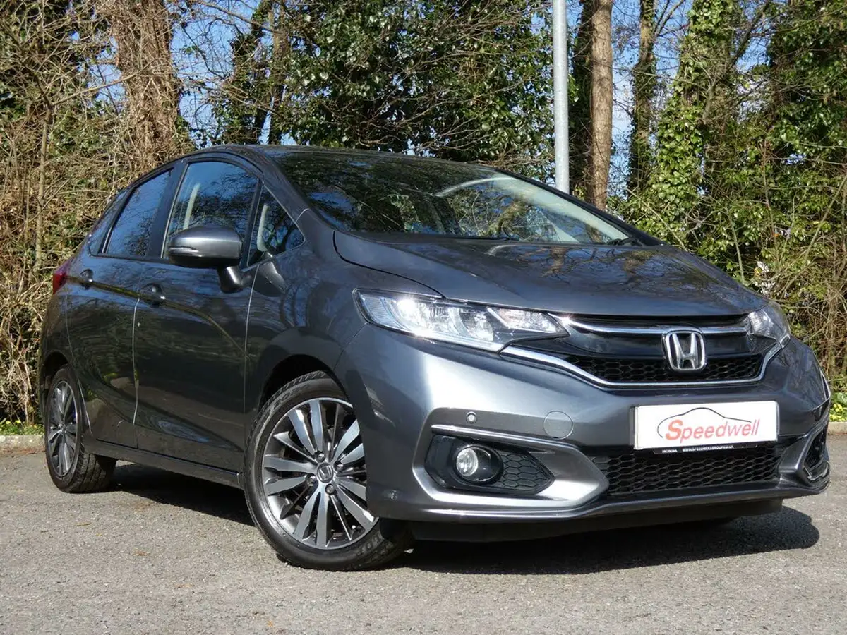 2019-honda-jazz-13-i-vtec-ex-navi-cvt-big-5
