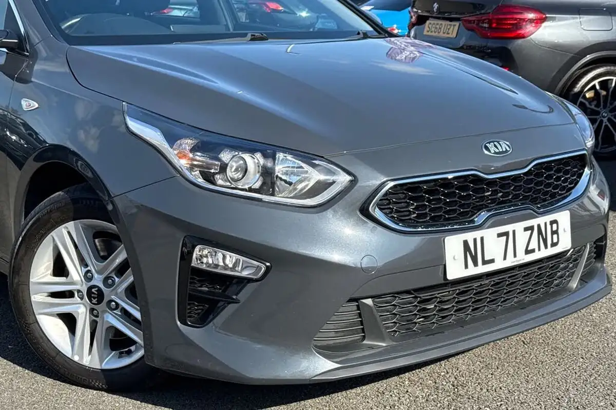 2021-kia-ceed-16crdi-2-134bhp-48v-mhev-hatchback-big-8