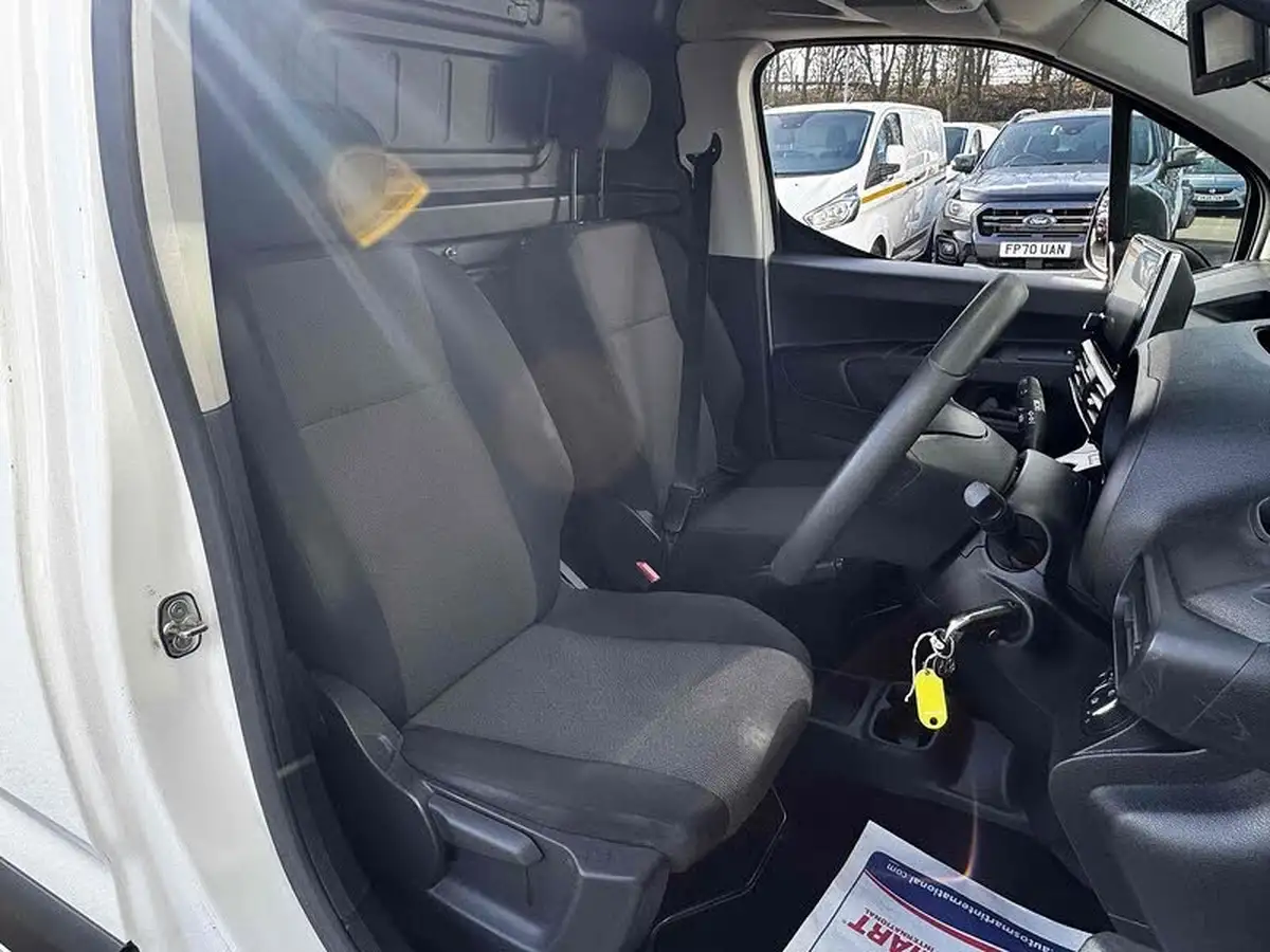 2020-vauxhall-combo-15cdti-sportive-2000-100pseu6dt-big-20