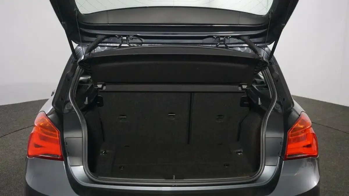 2018-bmw-1-series-15td-116d-se-business-5d-big-20