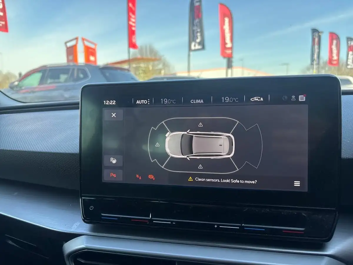 2022-seat-leon-15-tsi-evo-fr-130ps-estate-big-23