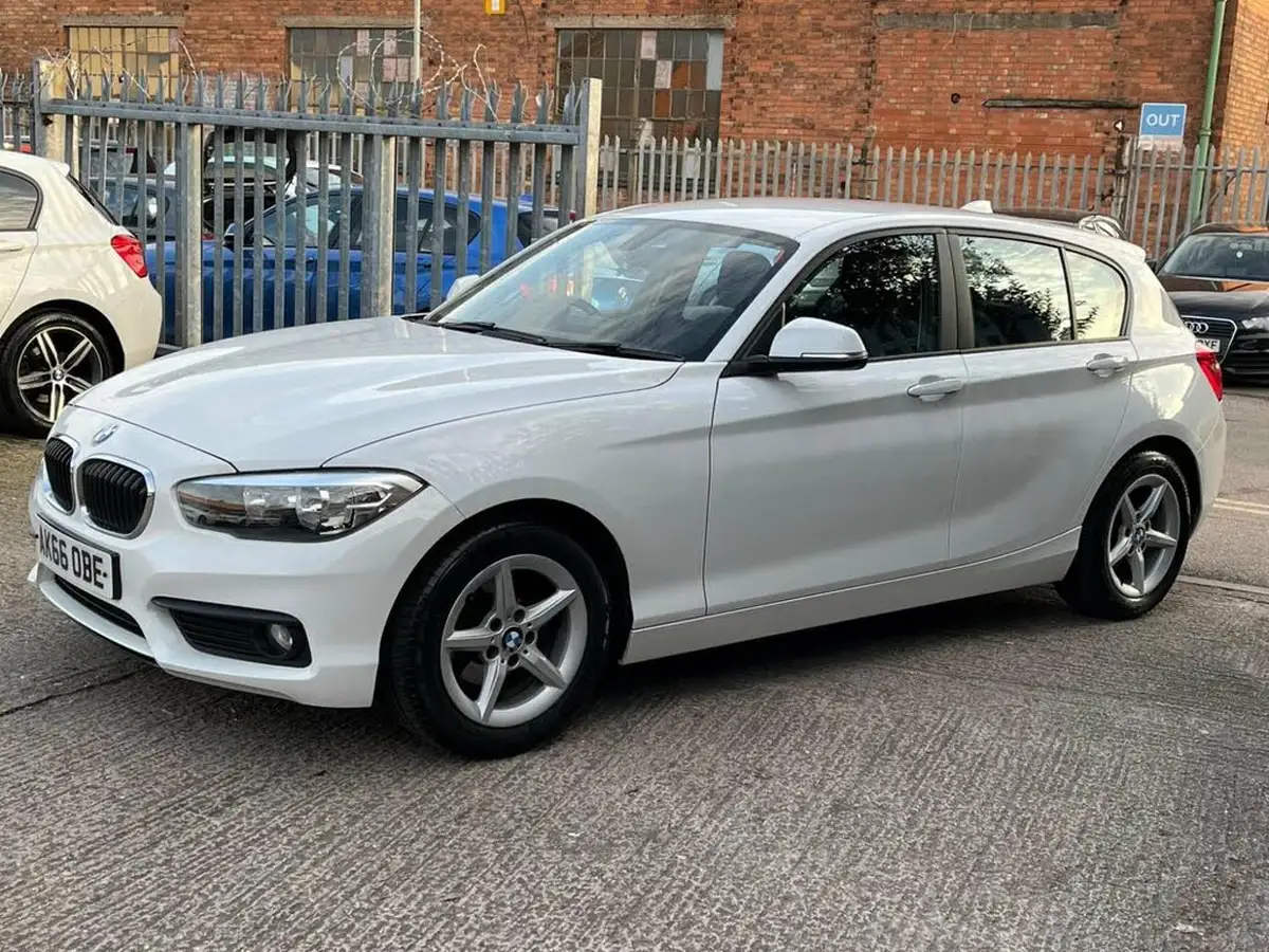 2016-bmw-1-series-15td-116d-eff-dyn-plus-114bhp-5d-big-1