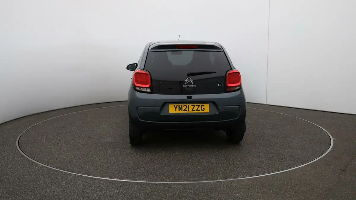 2021-citroen-c1-10-vti-shine-5d-big-57