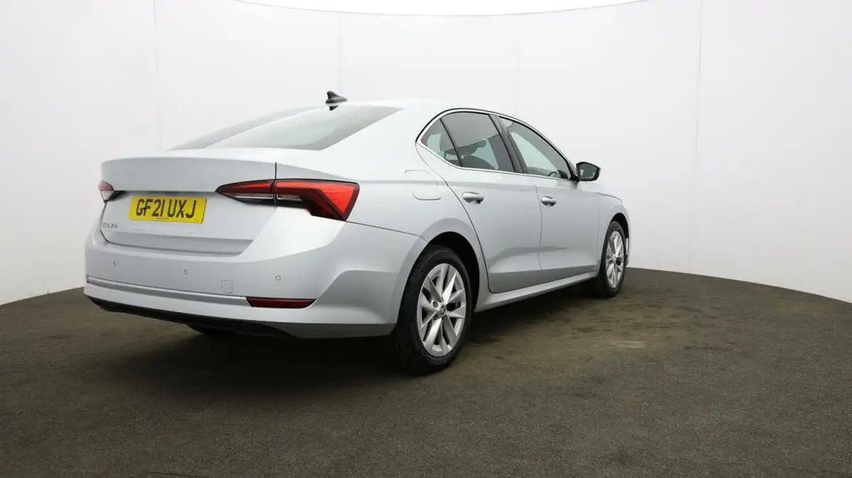 2021-skoda-octavia-15-tsi-se-l-hatchback-big-56