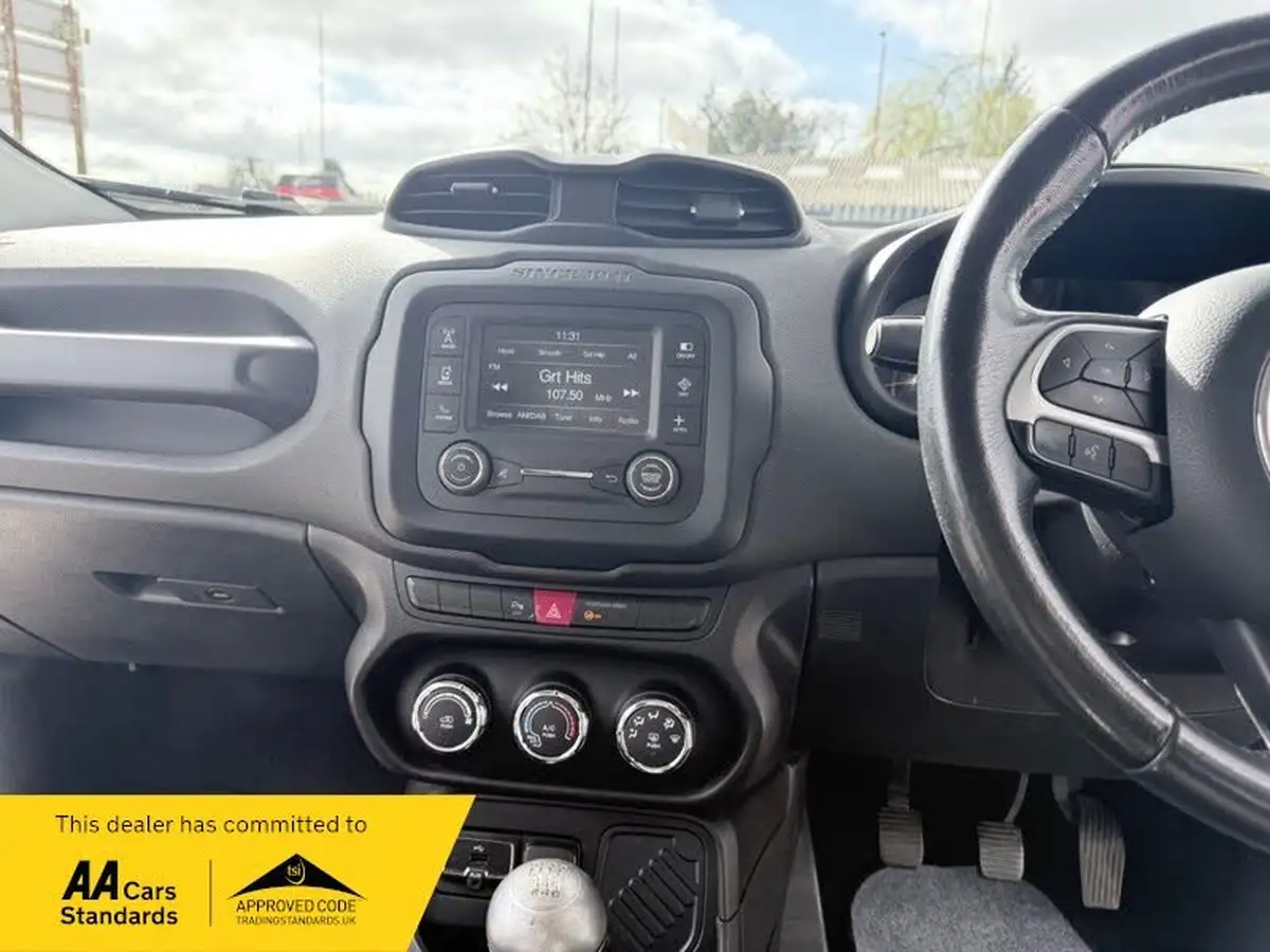 2017-jeep-renegade-14-multiair-ii-longitude-big-2