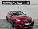 2014-lexus-is-300h-25-f-sport-small-0