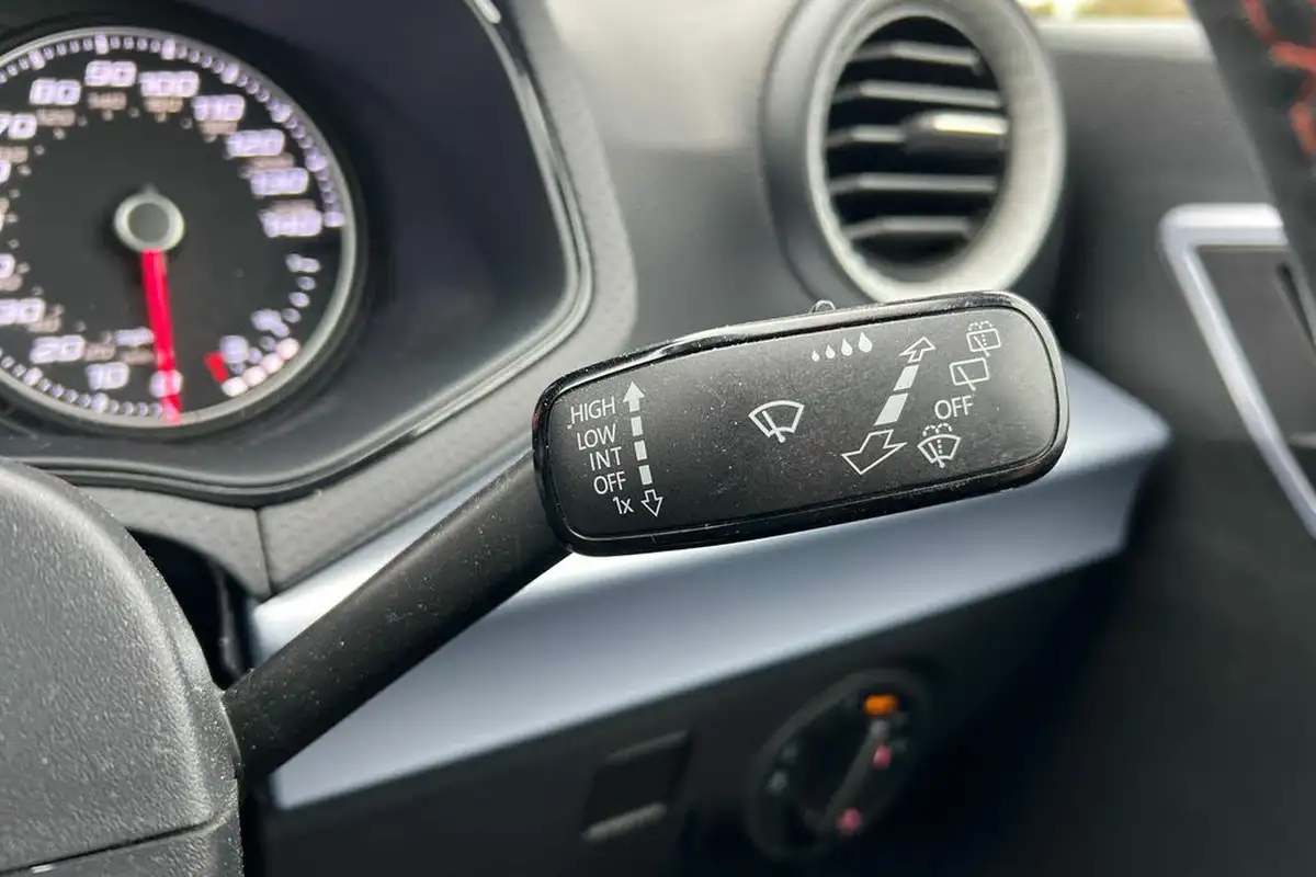 2022-seat-ibiza-10-tsi-fr-95ps-big-24
