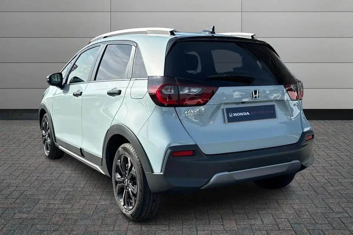 2023-honda-jazz-15-i-mmd-crosstar-advance-big-3