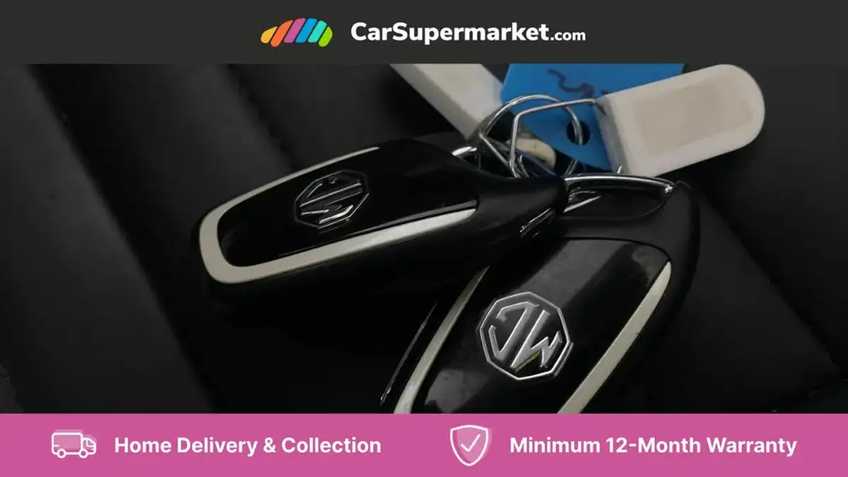 2022-mg-hs-15t-gdi-exclusive-162ps-dct-big-22