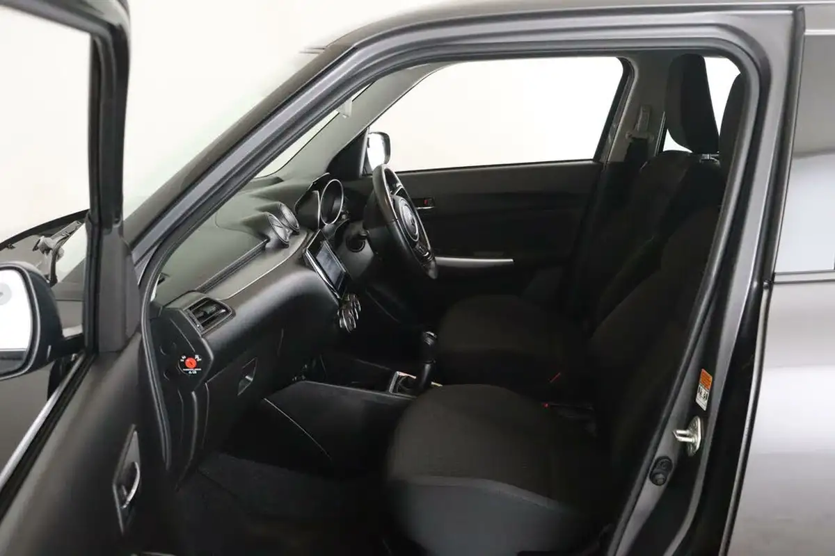 2022-suzuki-swift-12-dualjet-sz5-big-10