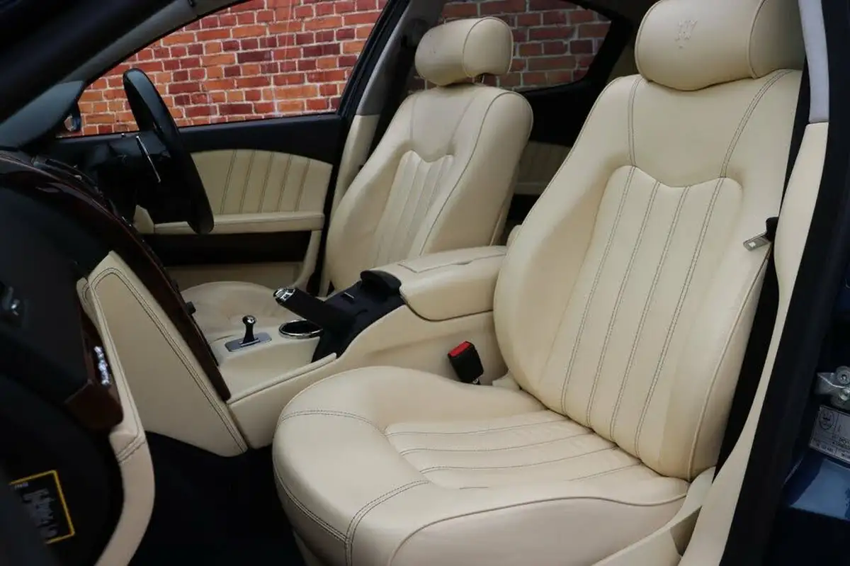2006-maserati-quattroporte-42-seq-big-3