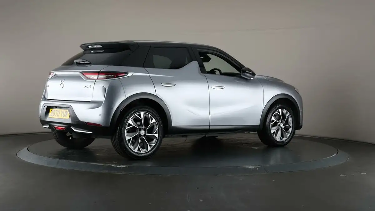 2020-ds-ds-3-crossback-e-tense-ultra-prestige-big-7