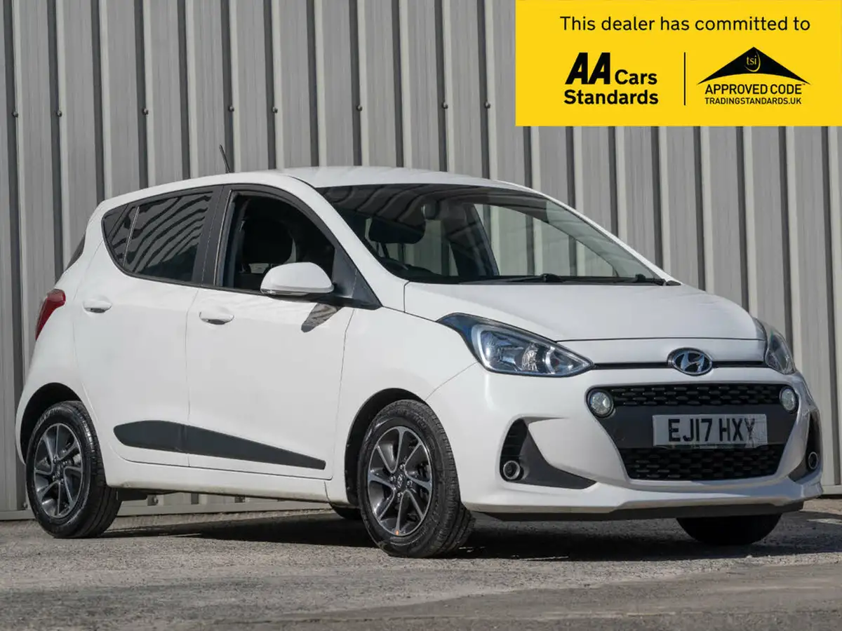 2017-hyundai-i10-12-premium-big-0