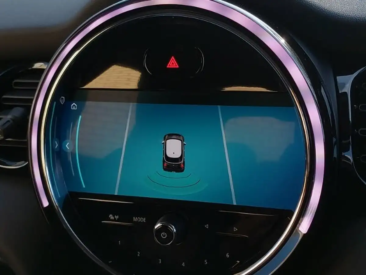 2021-mini-cooper-15-cooper-classic-hatchback-5d-big-11