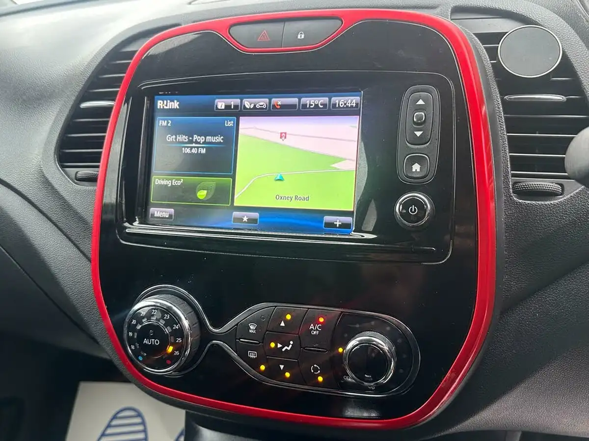 2016-renault-captur-15dci-signature-nav-110bhp-energy-ss-big-16
