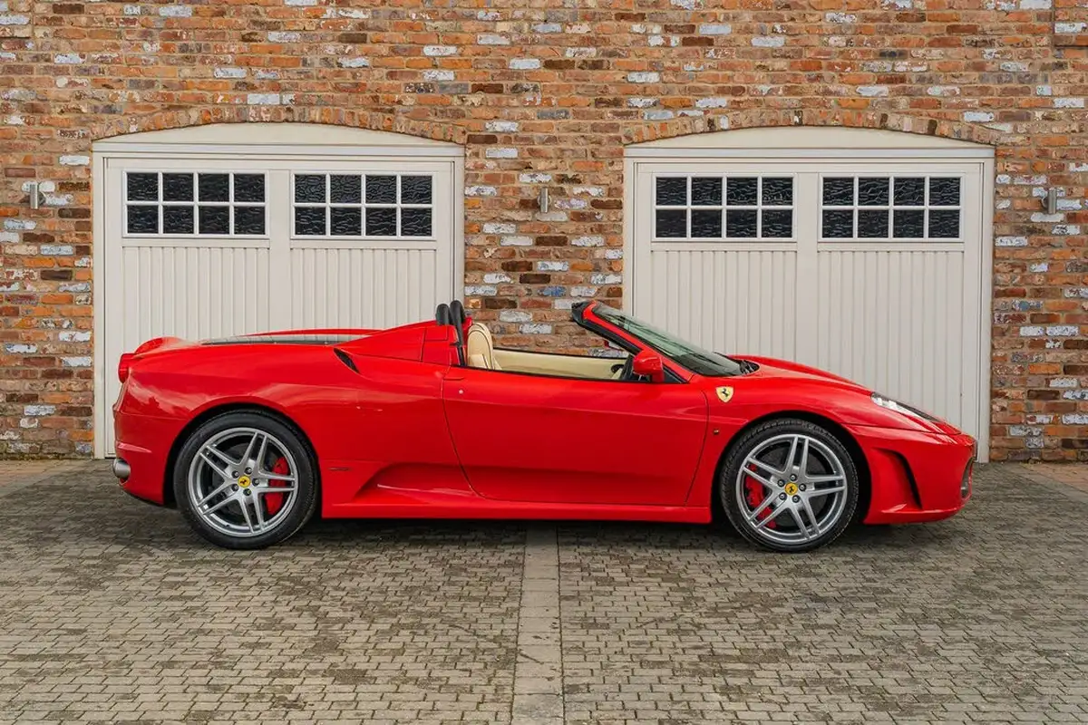 2009-ferrari-f430-43-f1-convertible-big-30