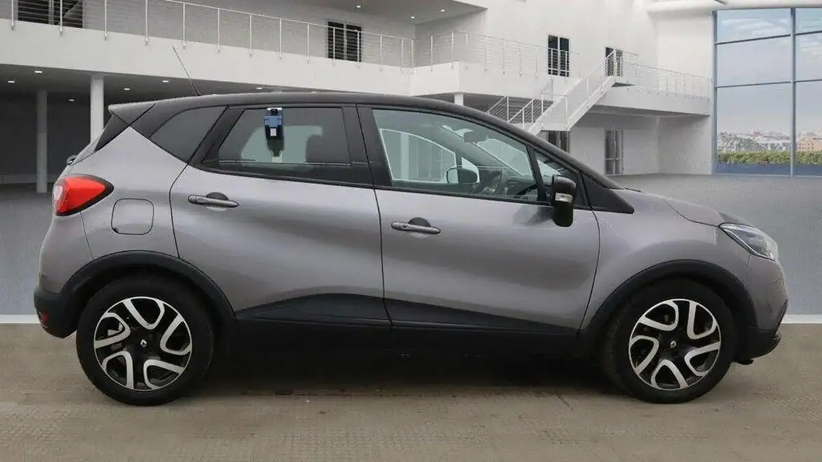 2014-renault-captur-15dci-dynamique-s-90bhp-ss-big-8