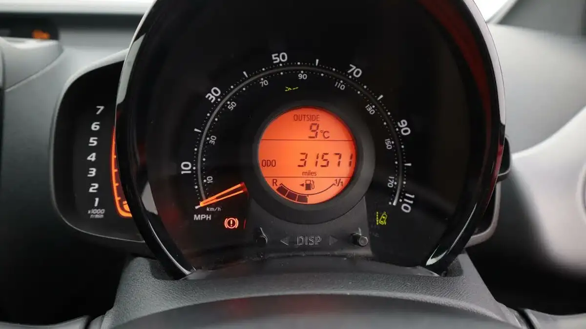 2021-toyota-aygo-10-vvt-i-x-trend-tss-big-10